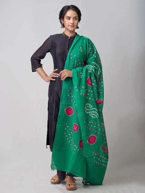 

Unnati Silks Green & Red Dyed Pure Cotton Bandhani Dupatta