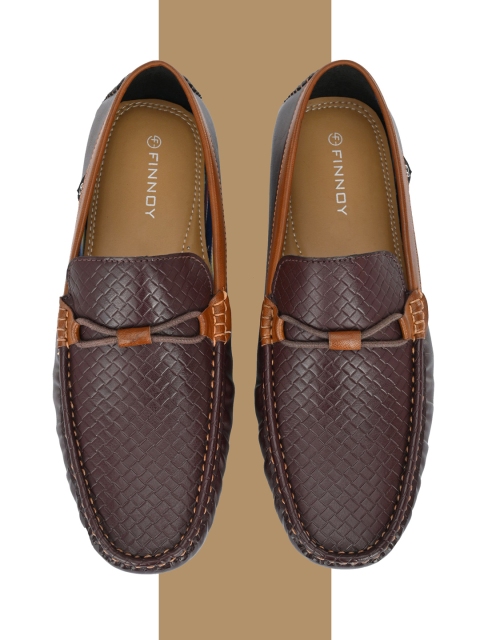 

FINNOY Men Brown Textured Loafers
