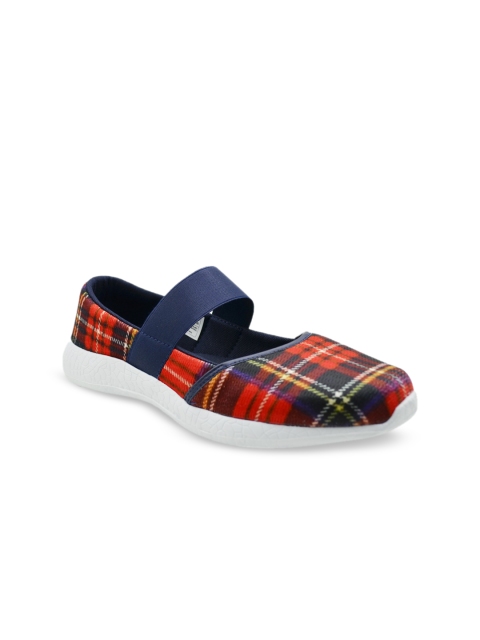 

KazarMax Women Red Printed Slip-On Sneakers