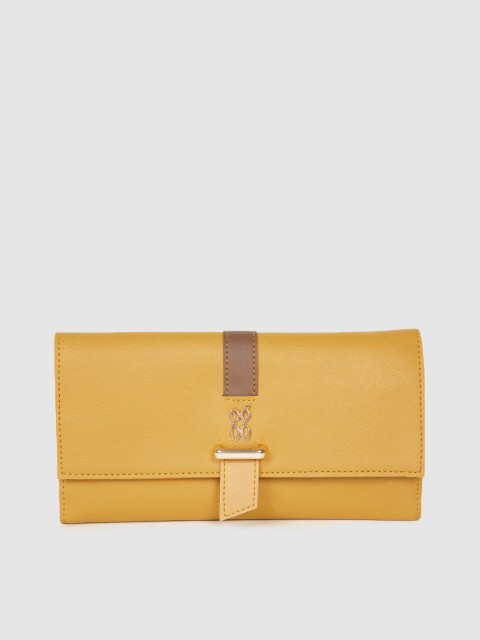 

Baggit Women Yellow SNOWDROP E ASHLYN Two Fold Wallet