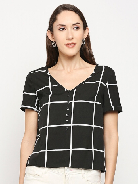 

LYKKEIN Black & White Checked Monochrome Top