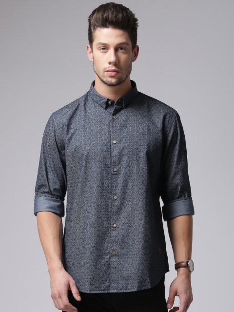 

True Blue Men Navy Blue Printed Regular Fit Casual Shirt