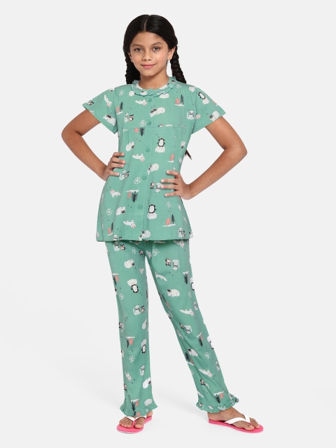 

NAUTI KIDZ Girls Green & White Cotton Printed Pyjamas Set