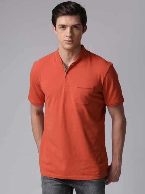 

True Blue Men Orange Solid Polo T-shirt