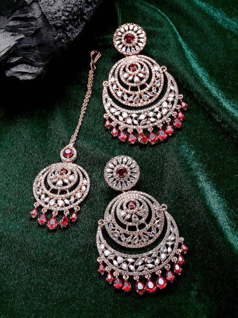 

ZENEME Red Rose Gold-Plated Round AD-Studded Maang Tikka & Earrings Jewellery Set