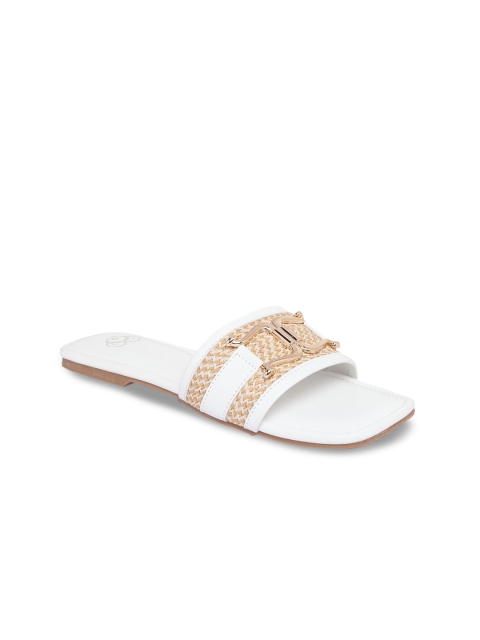 

Sole To Soul Women White & Gold-Toned Open Toe Flats