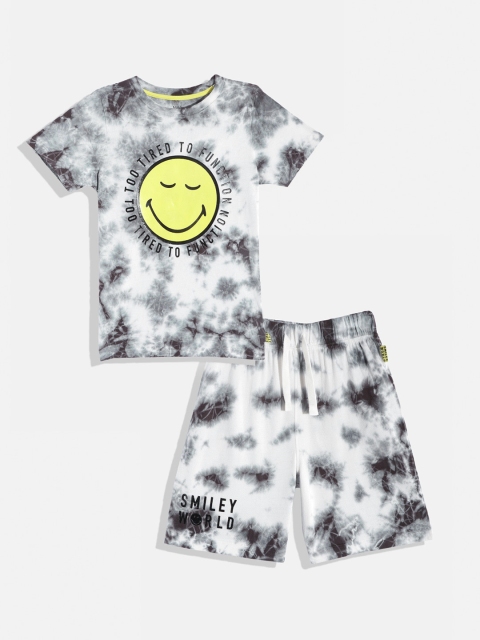 

Marks & Spencer Boys Grey & White Tie and Dye Printed Pyjama Set