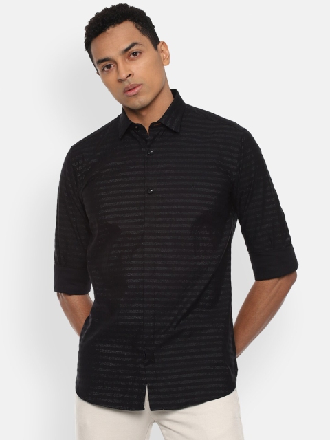 

V Dot Men Black Slim Fit Horizontal Stripes Striped Cotton Casual Shirt
