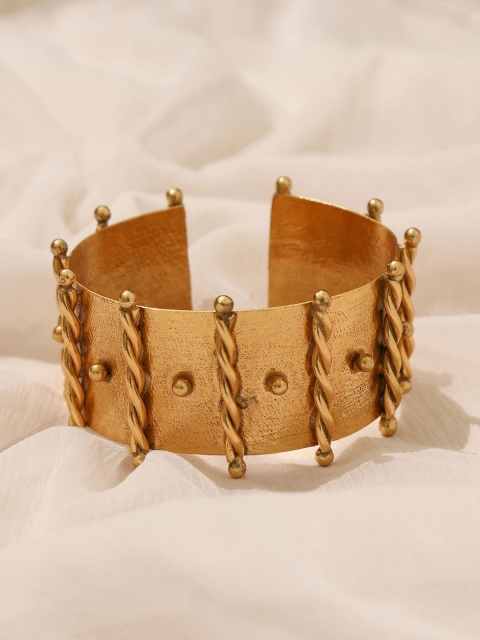 

Pipa Bella Women Gold Toned Brass Twisted Pattern Cuff Bracelet