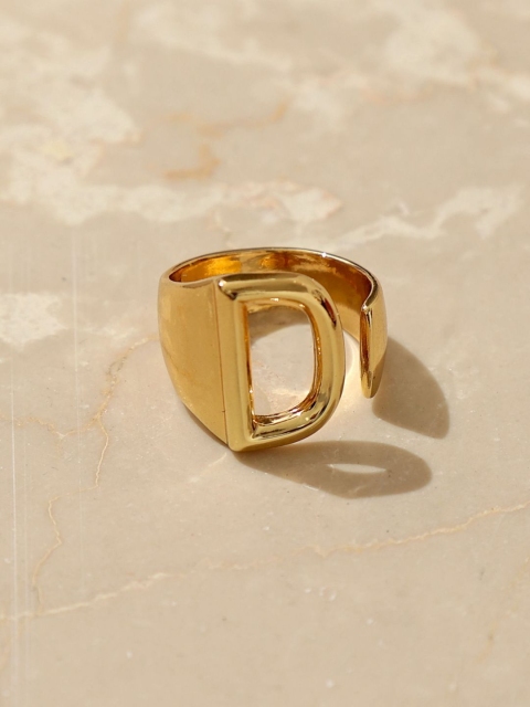 

Pipa Bella Women Gold Plated D Initial Ring
