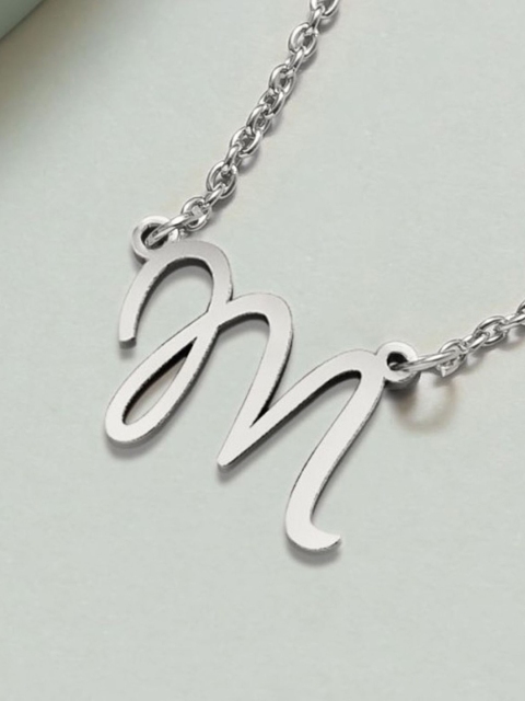 

Pipa Bella Silver-Toned Brass Silver-Plated 'M' Initial Chain