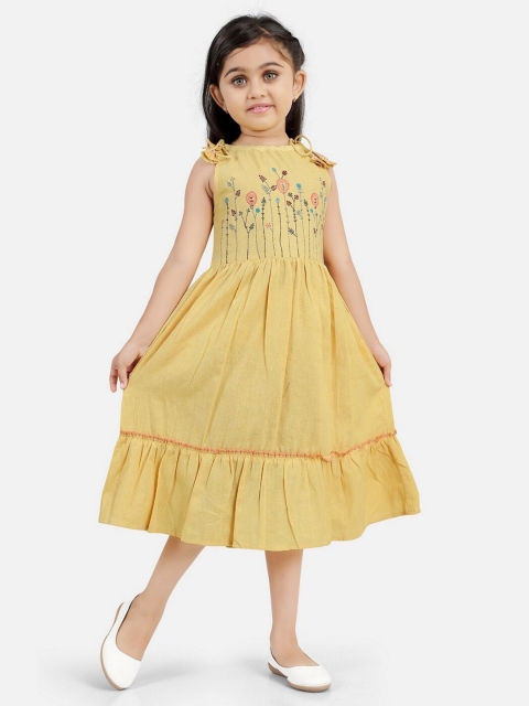 

Ashneeta Girls Yellow & Blue Floral Embroidered Tie-Up Neck Cotton Fit & Flare Dress