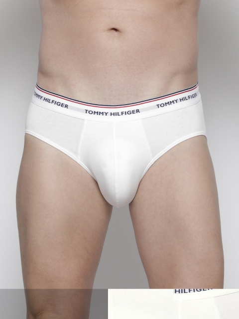 

Tommy Hilfiger Men White Typography Printed Casual Brief, Multi