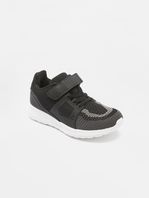 

shoexpress Boys Black Walking Shoes