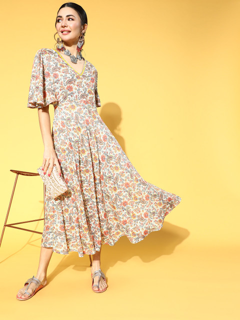 

mokshi Women Classic White Ethnic Motifs Paisley Dress