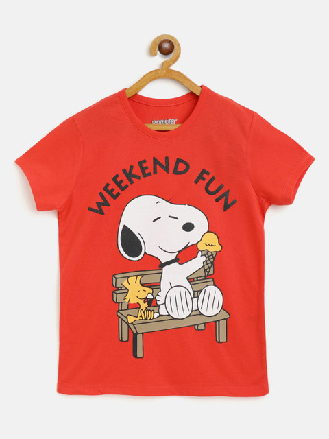 

Eteenz Girls Red & White Cotton Snoopy Printed T-shirt