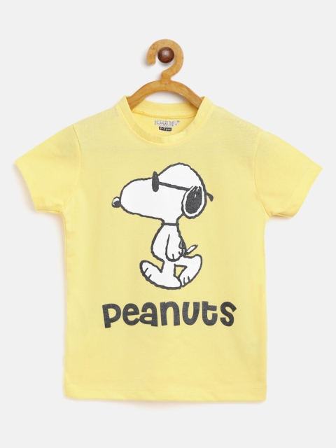 

Eteenz Girls Yellow & White Cotton Snoopy Printed T-shirt