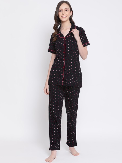 

Kanvin Women Black Printed Night suit