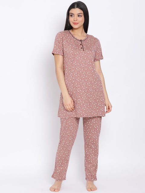 

Kanvin Women Mauve & White Floral Printed Night Suit