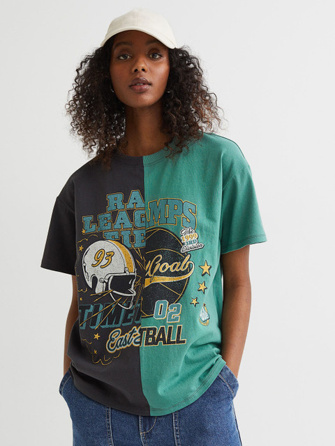 

H&M Black & Green Typography Printed T-shirt