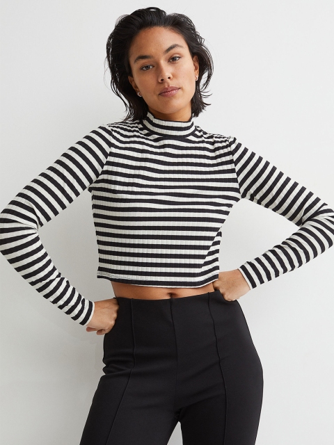 

H&M Women Black Cropped Turtleneck Top