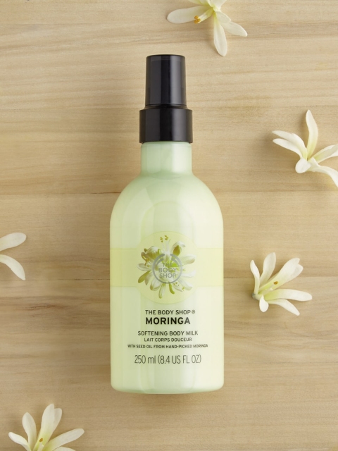 

THE BODY SHOP Unisex Moringa Sustainable Softening Body Milk 250 ML, Off white