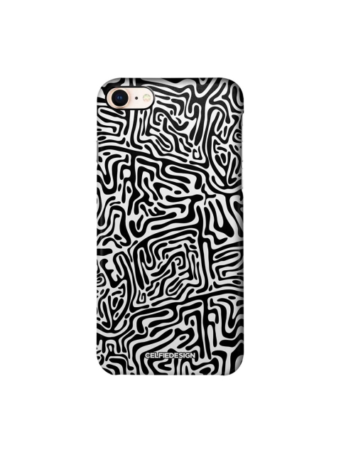 

CelfieDesign White & Black Printed Maze Abstract Printed iPhone 8 Slim Back Case