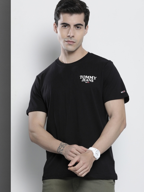 

Tommy Hilfiger Men Black & White Printed T-shirt