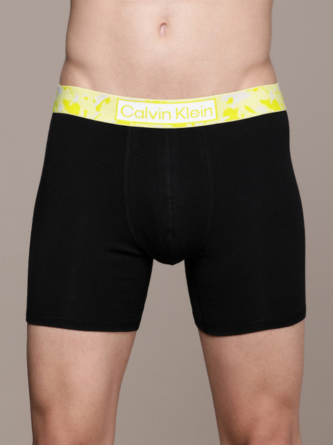 

Calvin Klein Underwear Men Black Solid Boxers NB31410Y9