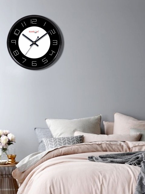 

RANDOM Black & White Dial 27.94 cm Analogue Wall Clock