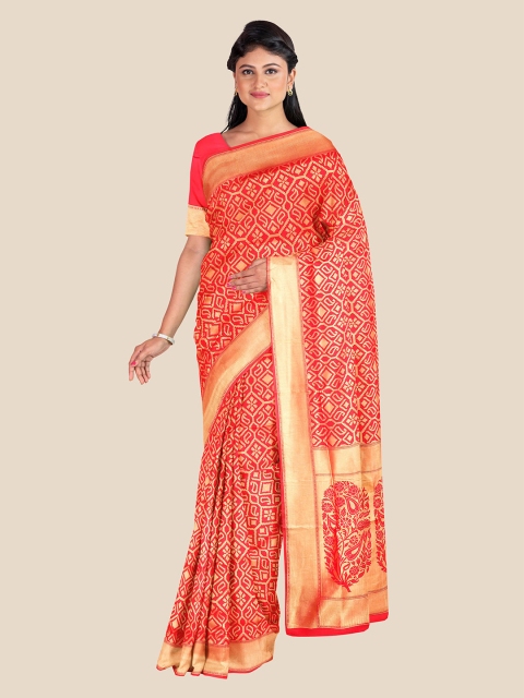 

Kalamandir Red & Gold-Toned Floral Zari Silk Blend Banarasi Saree