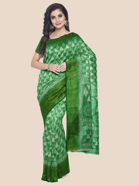 

Kalamandir Green Geometric Printed Saree