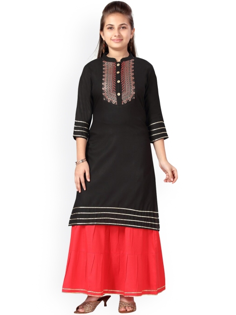 

Aarika Girls Black Printed Gotta Patti Pure Cotton Kurta with Sharara