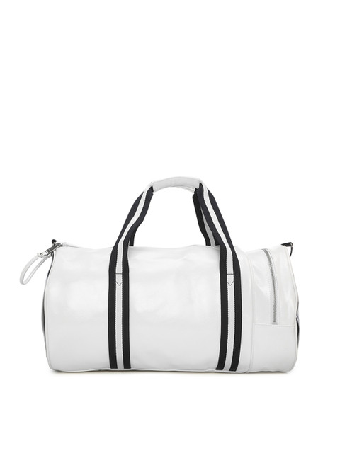 

Fred Perry White Leather Structured Handheld Bag with Tasselled