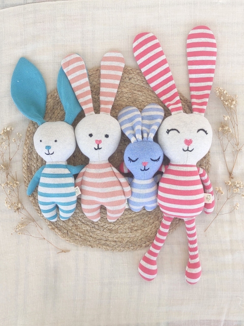 

Greendeer Assorted Pack of 4 Cuddly Bunny Family Soft Toys
