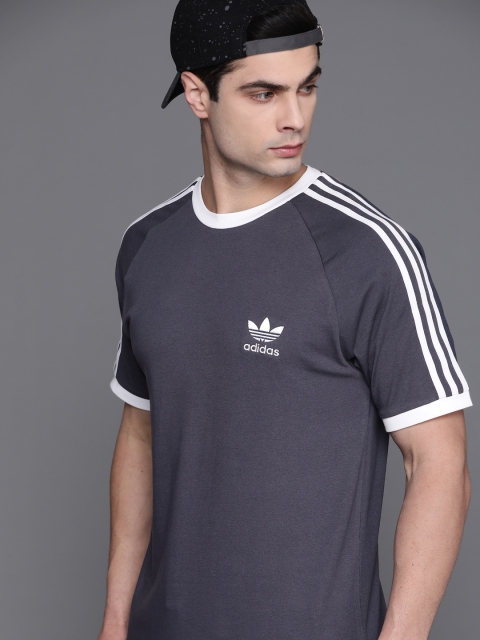 

ADIDAS Originals Men Navy Blue Striped Slim Fit Sustainable T-shirt