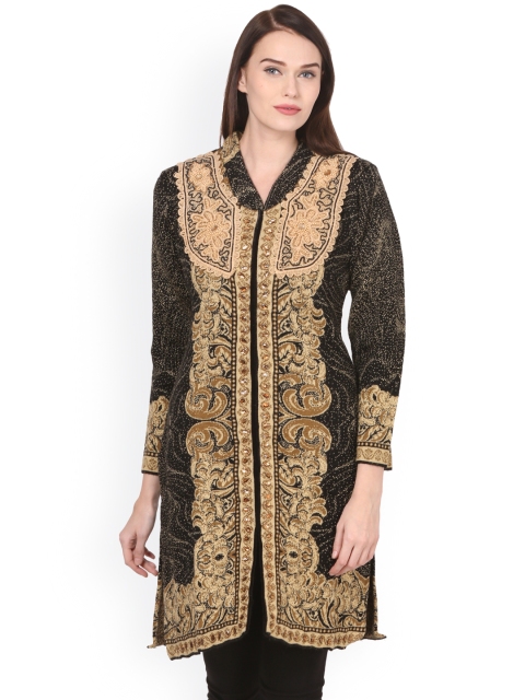 

Saadgi Women Black Printed Woollen Straight Kurta