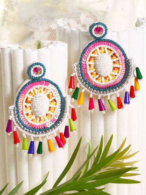 

Moedbuille Women Multi Color Contemporary Handcrafted Chandbali Earrings