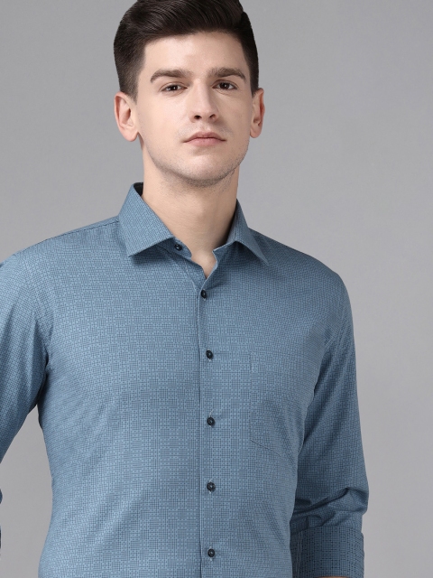 

Van Heusen Men Blue Slim Fit Printed Formal Shirt