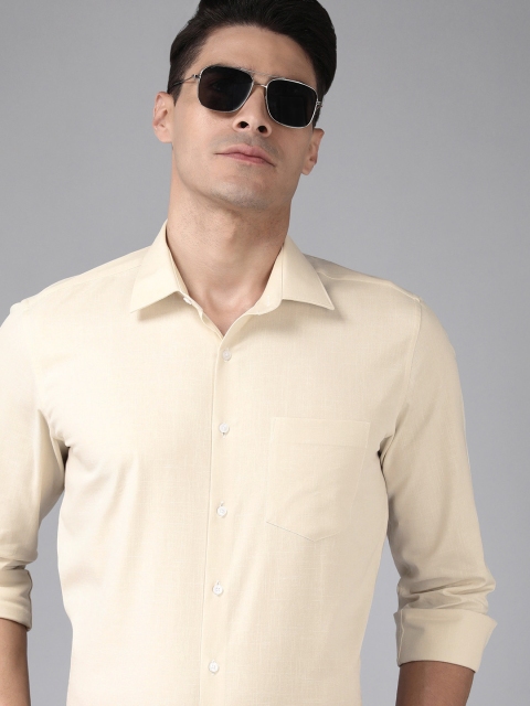 

Van Heusen Men Beige Solid Slim Fit Formal Shirt