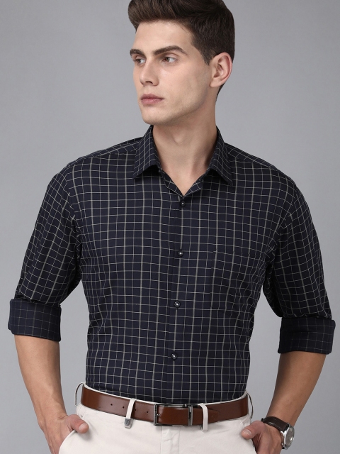 

Van Heusen Men Navy Blue & Beige Checked Pure Cotton Formal Shirt