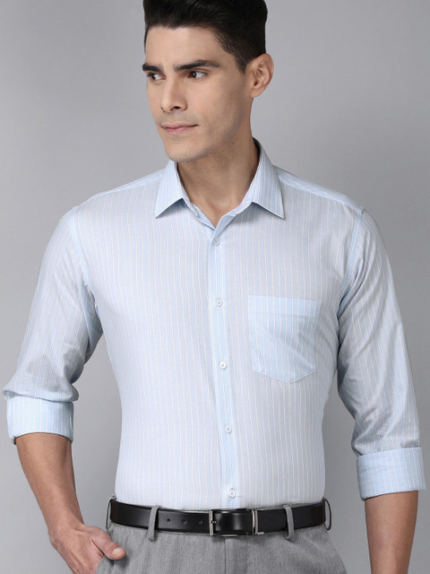 

Van Heusen Men Light Blue Striped Regular Fit Formal Shirt