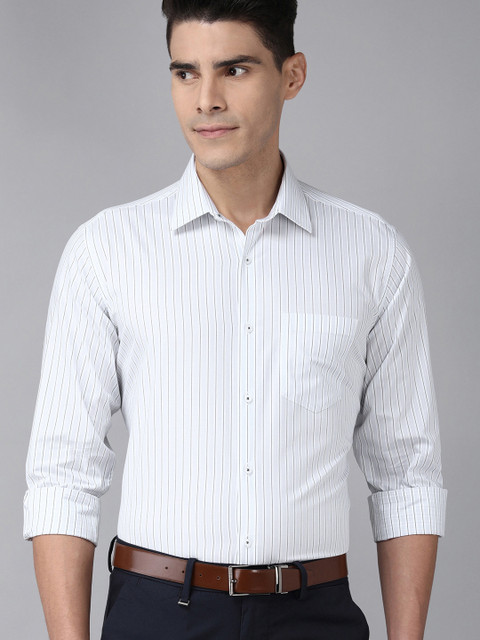 

Van Heusen Men White & Grey Custom Fit Striped Formal Shirt