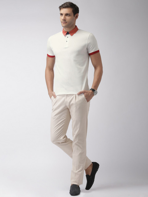 

INVICTUS Men White Solid T-Shirt