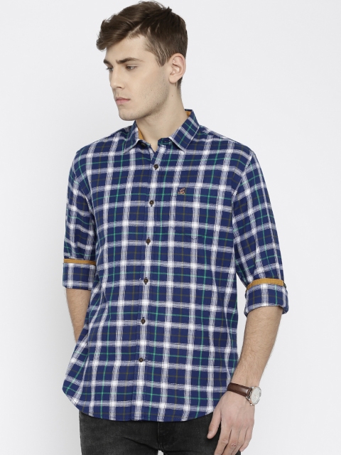 

The Indian Garage Co Men Blue Slim Fit Checked Casual Shirt