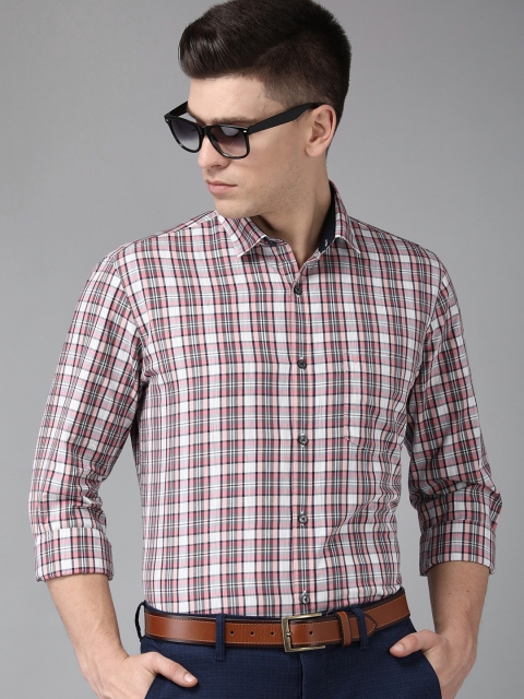 

Van Heusen Sport Men Pink & White Slim Fit Tartan Checked Casual Shirt