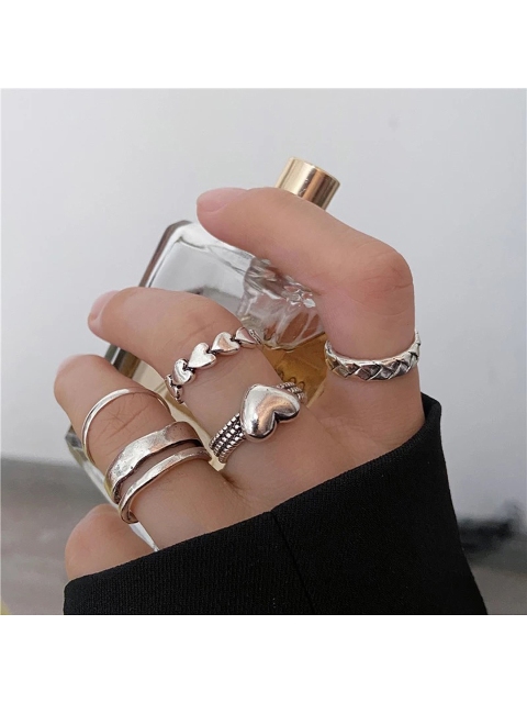 

Vembley Set of 5 Oxidised Silver-Plated Plain Heart Ring Set