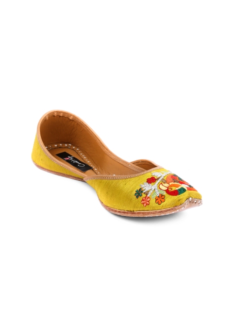 

Coral Haze Women Mustard Yellow Handcrafted Silk Juttis