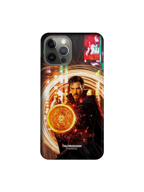 

CelfieDesign Gold-Toned & Red Doctor Strange iPhone 12 Pro Slim Back Case