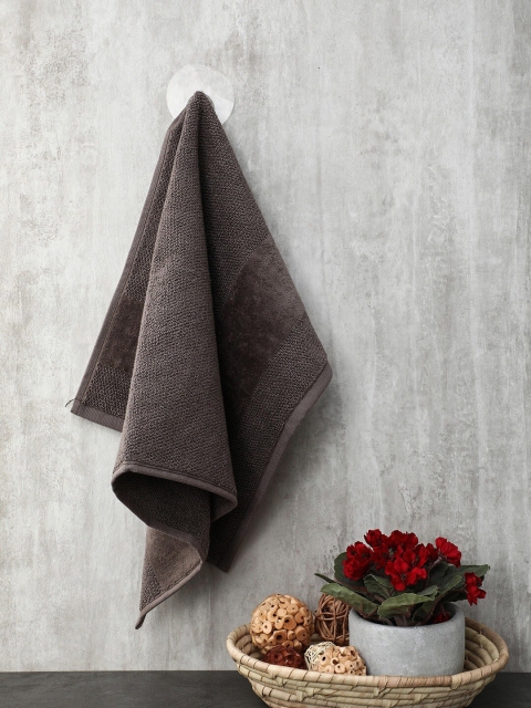 

Pure Home and Living Grey Set Of 4 Hand Towels